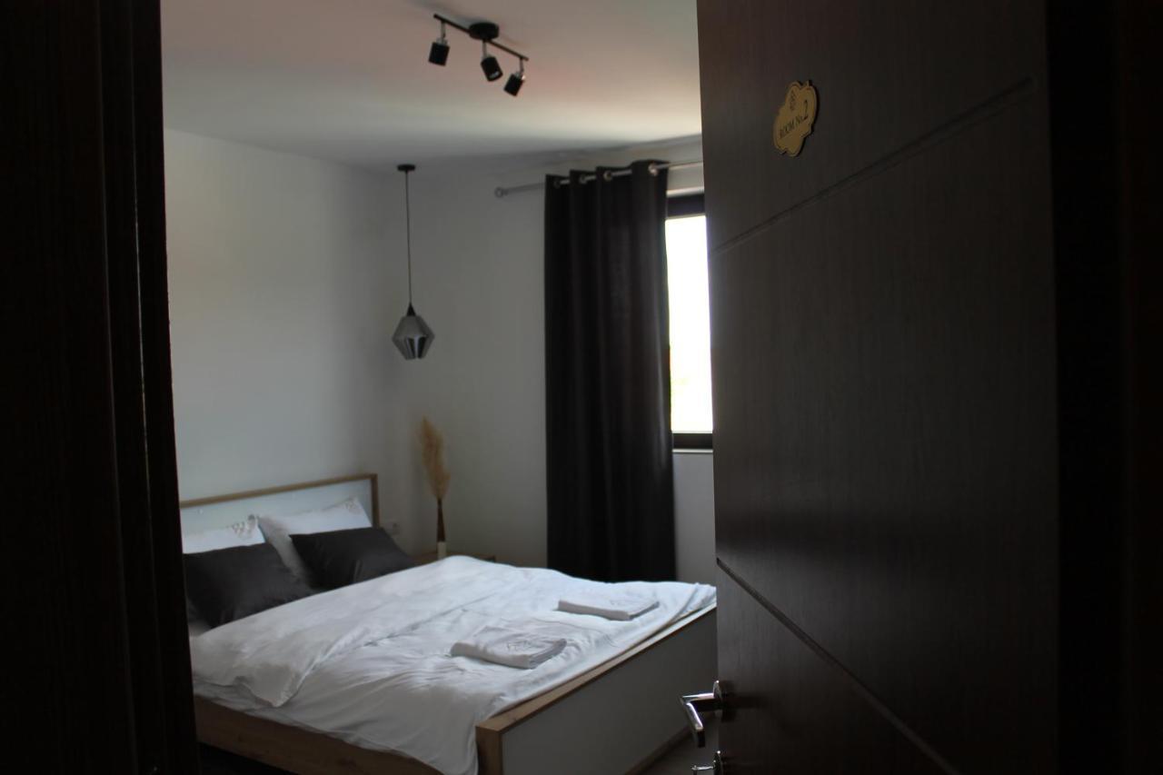 Belov And Apartment *